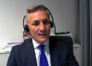 Dr. Erkan Arikan