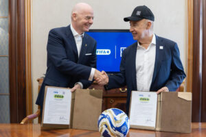 ©DAZN