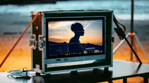 ©Atomos
