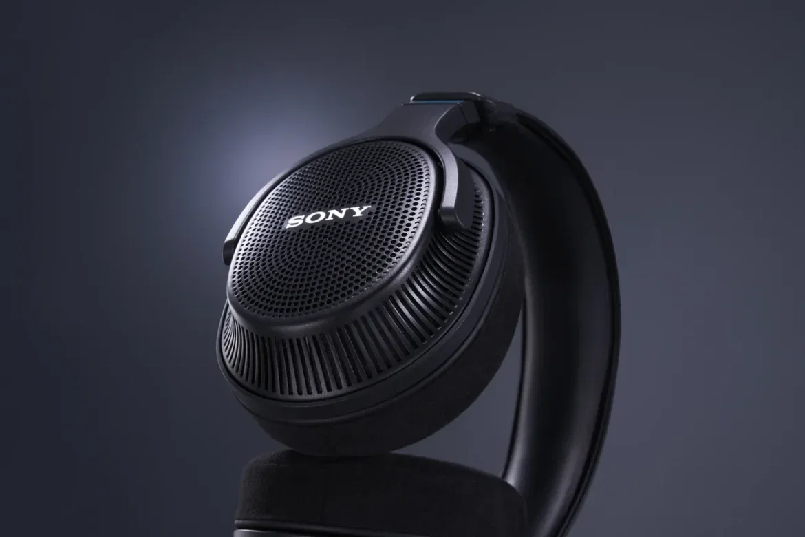 ©Sony