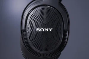 ©Sony